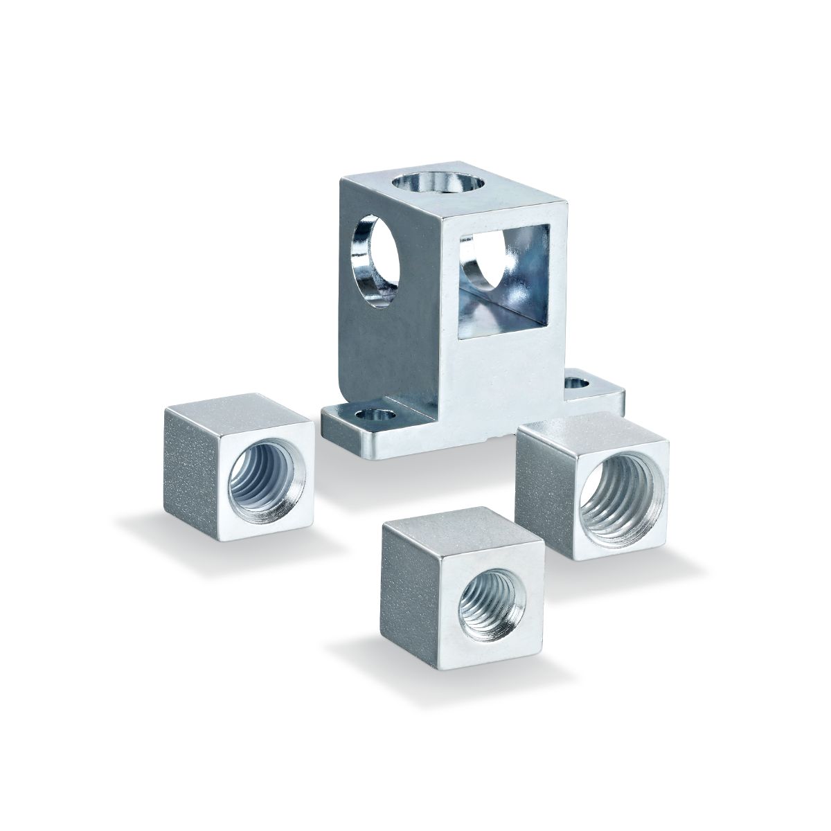 Thread cubes for aluminium profile mounting