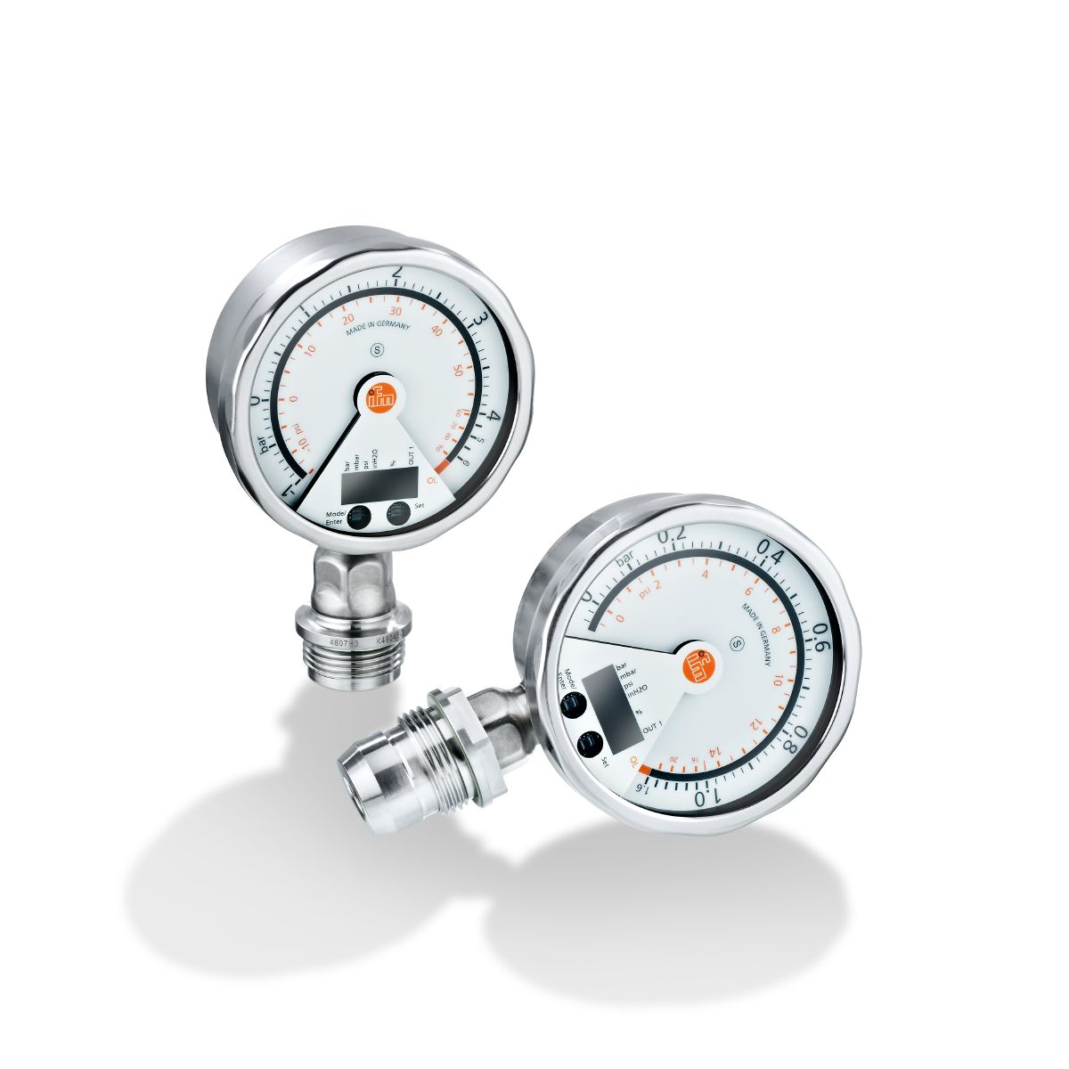 Electronic contact manometers with analogue displa