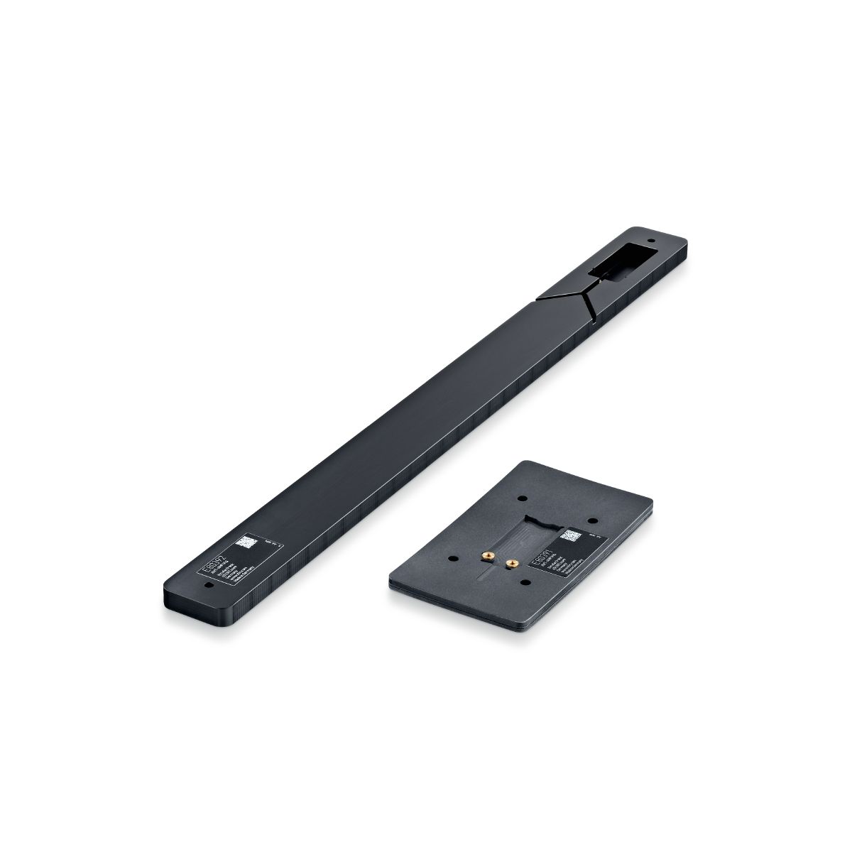 RFID antenna adapters to increase the ranges