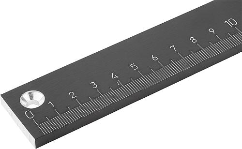 MAßSTAB BEFESTIGUNGSBOHRUNGEN, HORIZONTAL, L=1000 1010X30X6, T=1 MM, ALUMINIU...